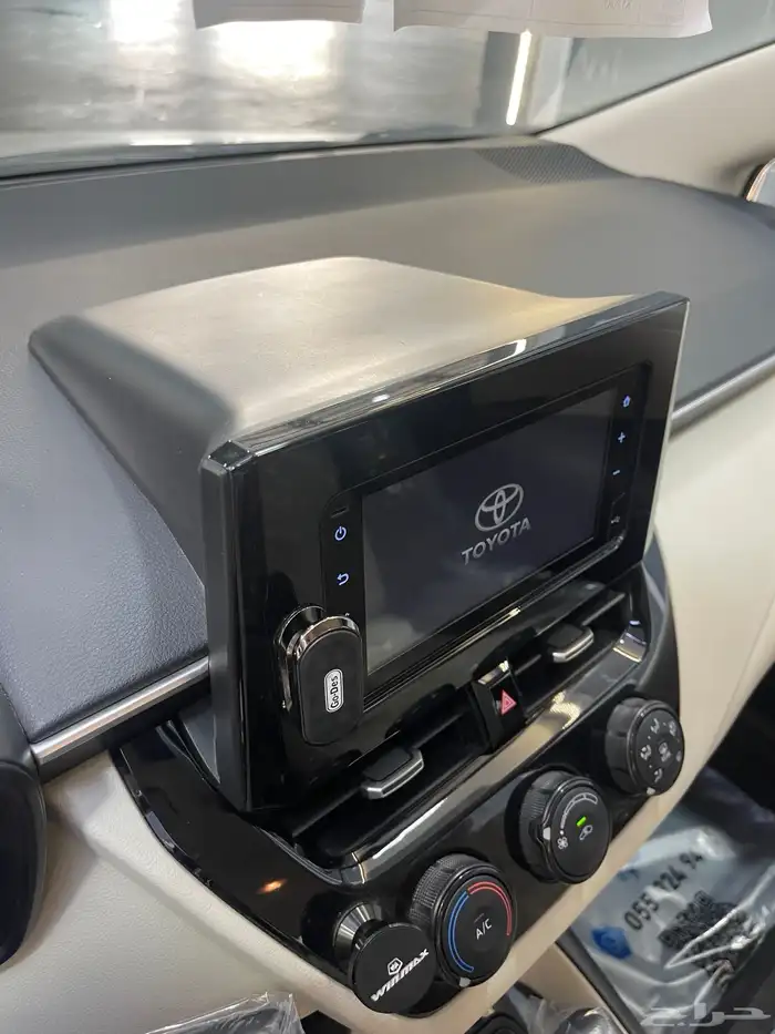 Corolla 2024XLi 2000Cc 44