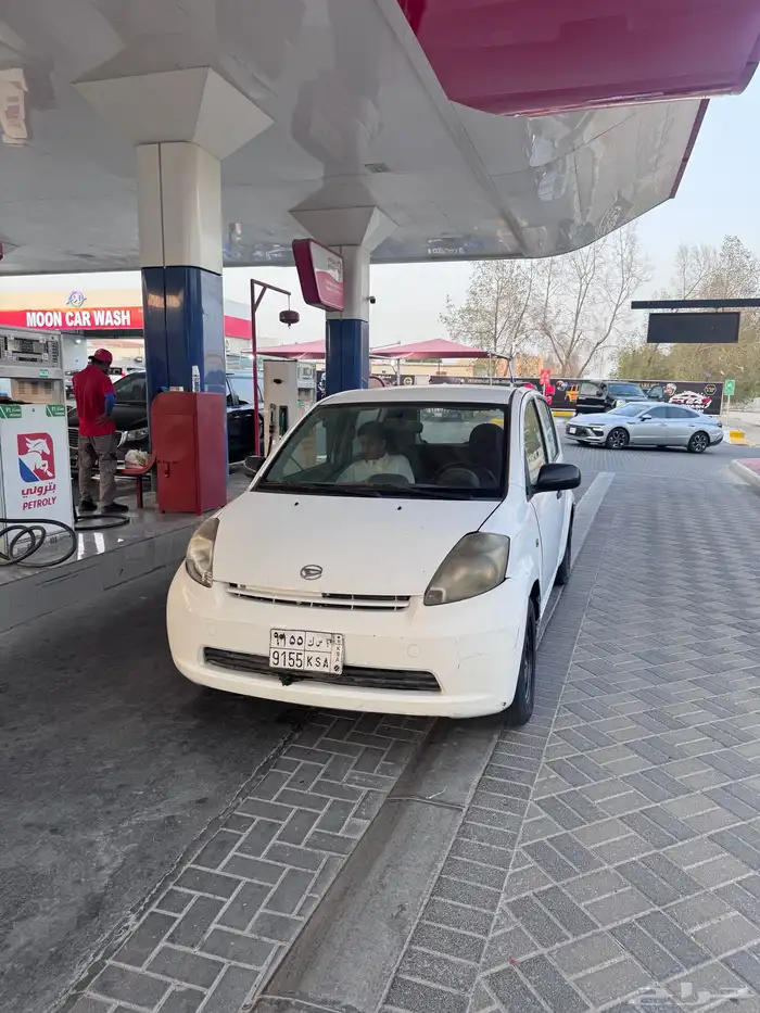 سيارة دايهاتسو 0