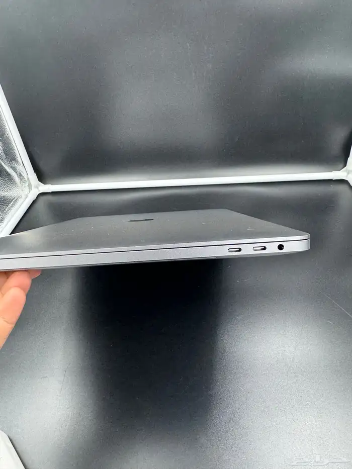 ماكبوك برو MacBook pro i9 8