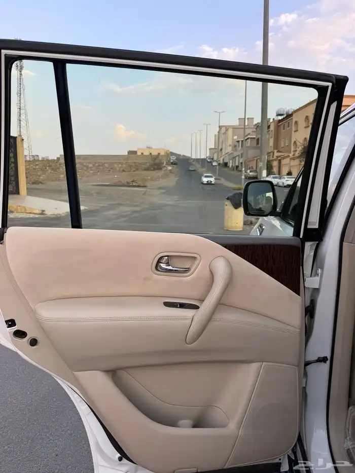 نيسان باترول 2013 V8 سرندل SE 15