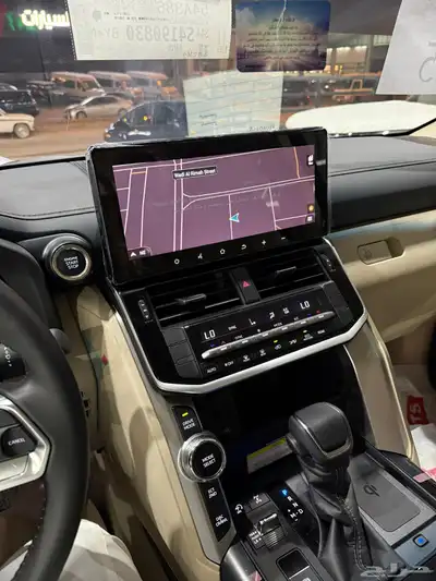 تويوتا لاندكروزر GXR L3 مديل 2025 سعودي بنزين بطاقه 8