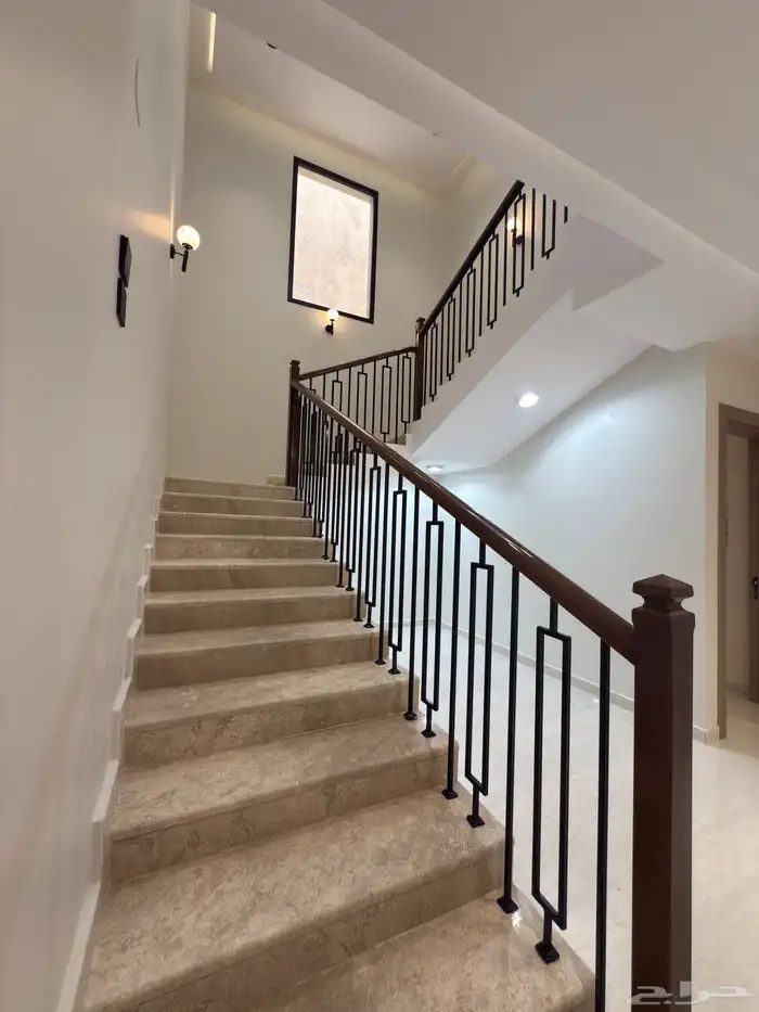 للبيع ادوار ارضيه وروفات علويه ب احد رفيدة مخطط النزهه 1 41