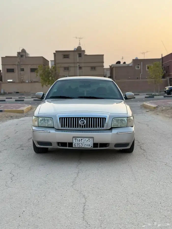فورد ماركيز 2010 للبيع او للبدل 7