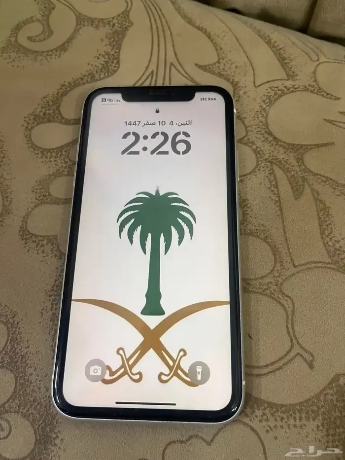 iPhone XR 4