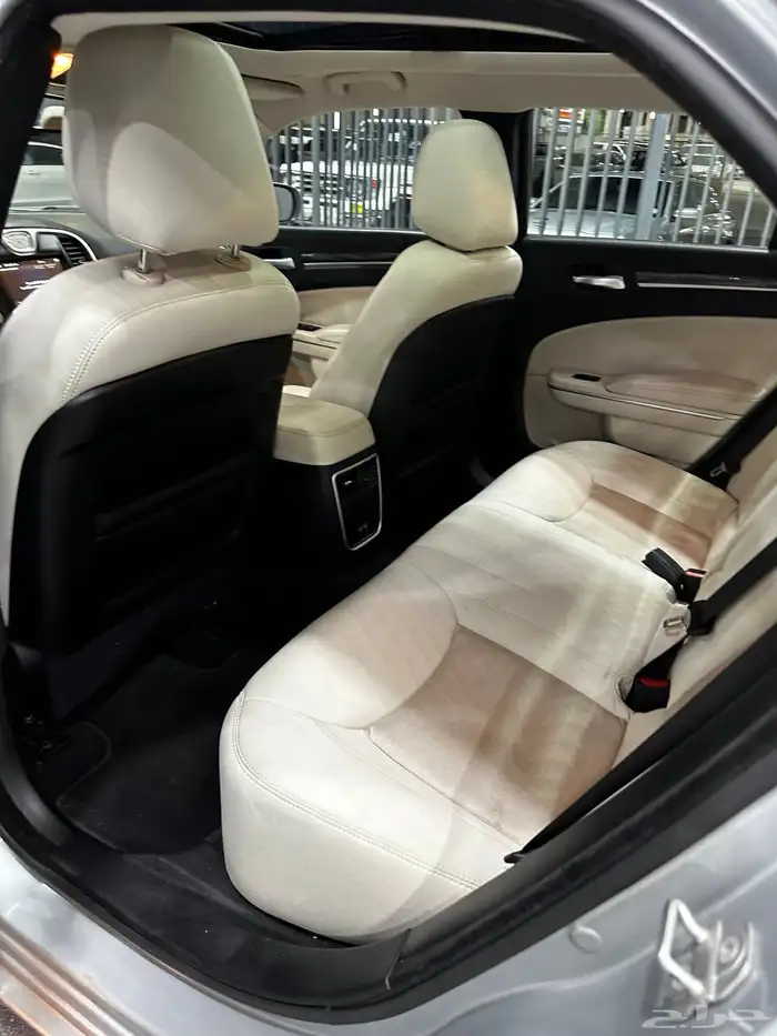 كرايزلر C300 نص فل 2021 عداد 31 لدى معرض(عبيد الرشيدي) 34