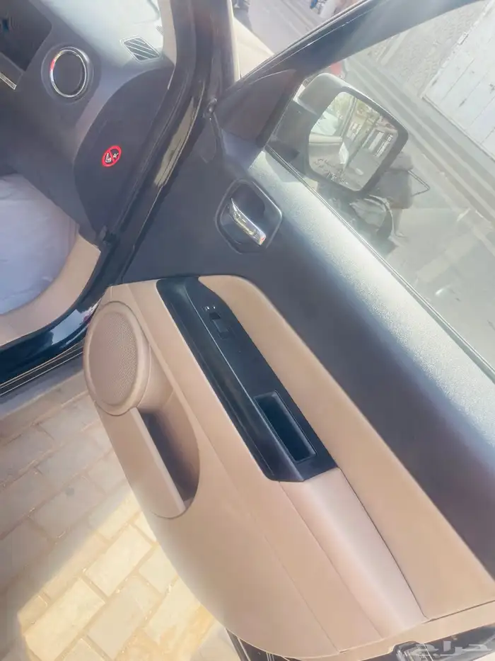 جيب شروكي 2010 12