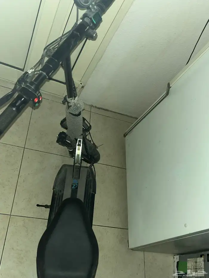 سكوتر الوحش ممتاز جدا وسرعته 60 كيلو بالساعة ومطلوب 1000 0