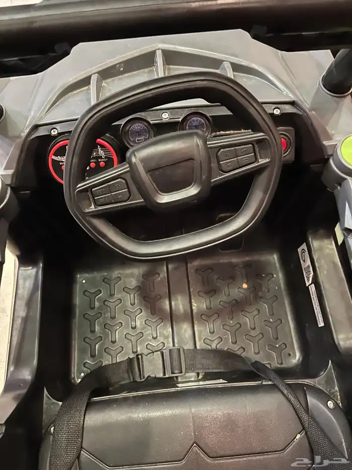 ثلاث سيارات اطفال كهرب 4