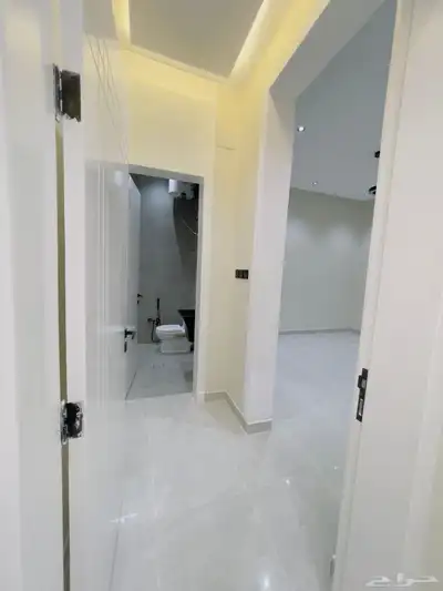 للبيع روف علوي مع ملحق درج داخلي وخارجي من 780 الف 13