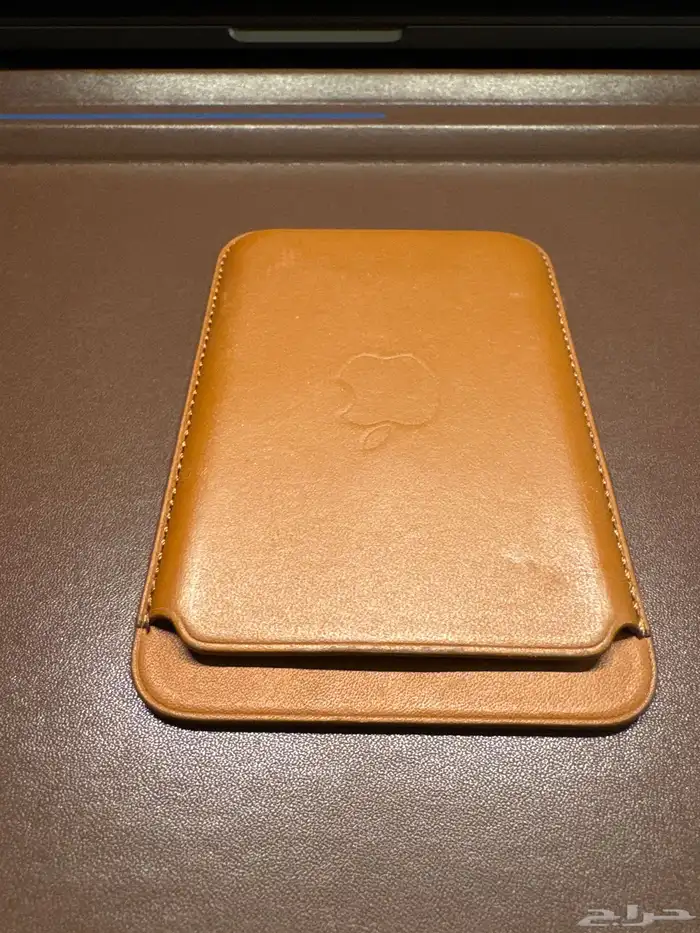 محفظة ابل جلد اصلية ماق سيف Apple Magsafe Leather Wallet 1