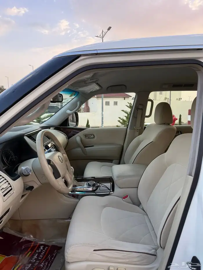 نيسان باترول 2013 V8 سرندل SE 24