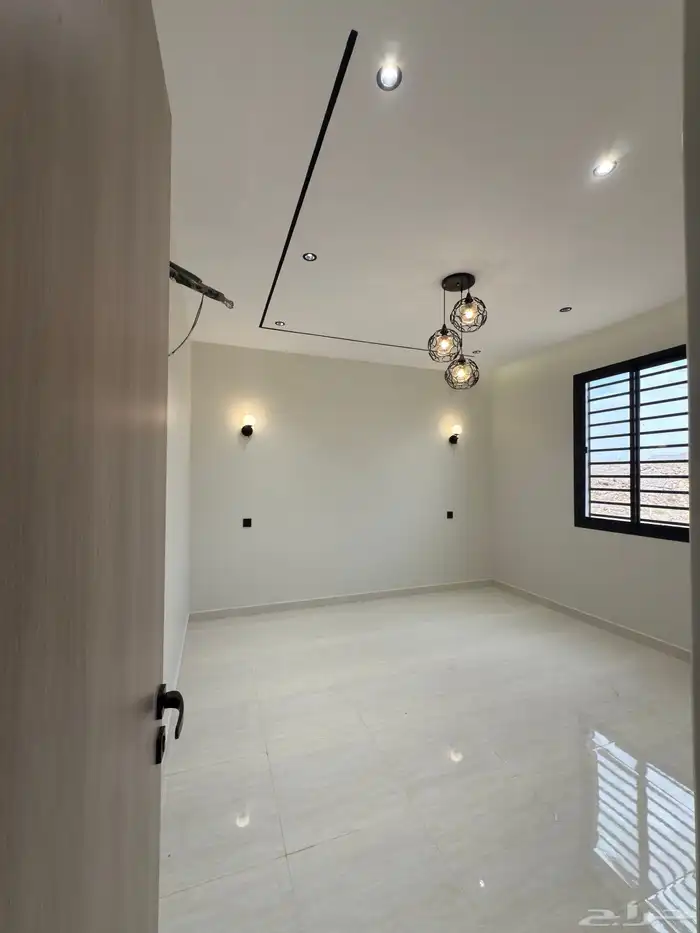 للبيع ادوار ارضيه وروفات علويه ب احد رفيدة مخطط النزهه 1 46