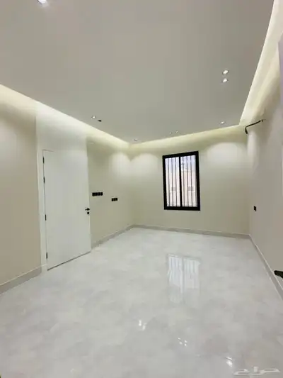 للبيع شقه علويه6غرف مدخل مستقل سطح خاص احد رفيده بسعر500الف 5