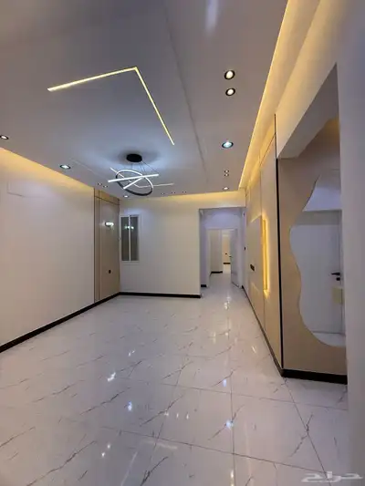 للبيع شقه ارضيه مساحات وسيعه واصل جميع الخدمات موقع جبار 11