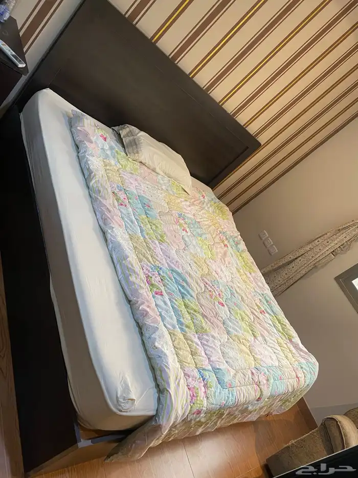 غرفه نوم كامله بحاله جيدة 7