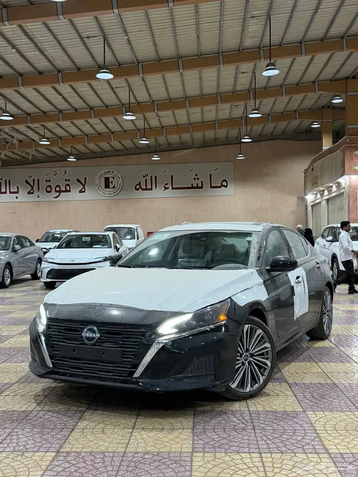 نيسان التيما 2025 _SV اسود _سعودي 0
