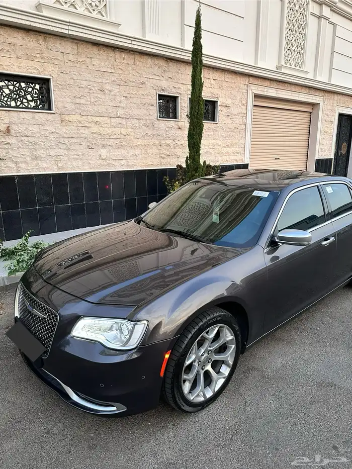 كرايزلر c300 اكزاكتيف 2019 2