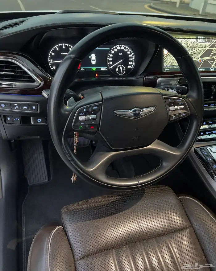 جينسس G90 2018 رويال V8 22
