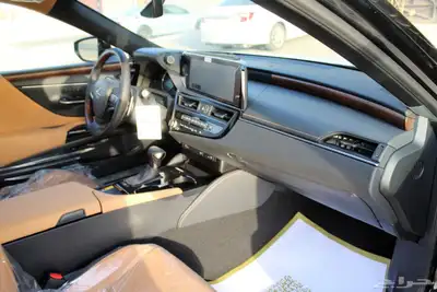 لكزس - ES350 CC - بريمي - 2025 27