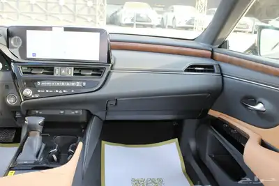 لكزس - ES350 CC - بريمي - 2025 23