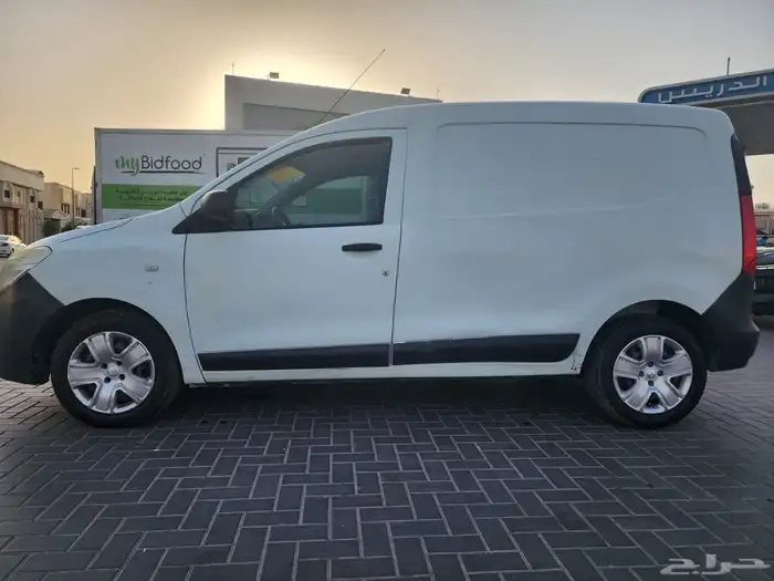 دوكر فان رينو بضاعة 2020 للبيع نظيف جدا 0