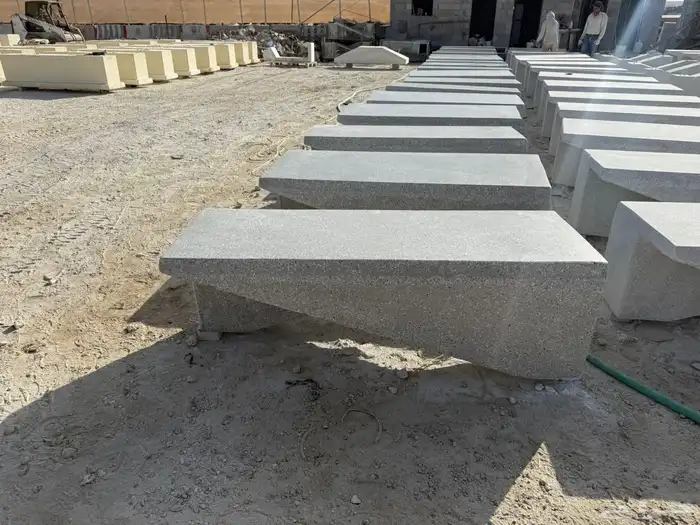كراسي حدائق واسلال مهملات 60