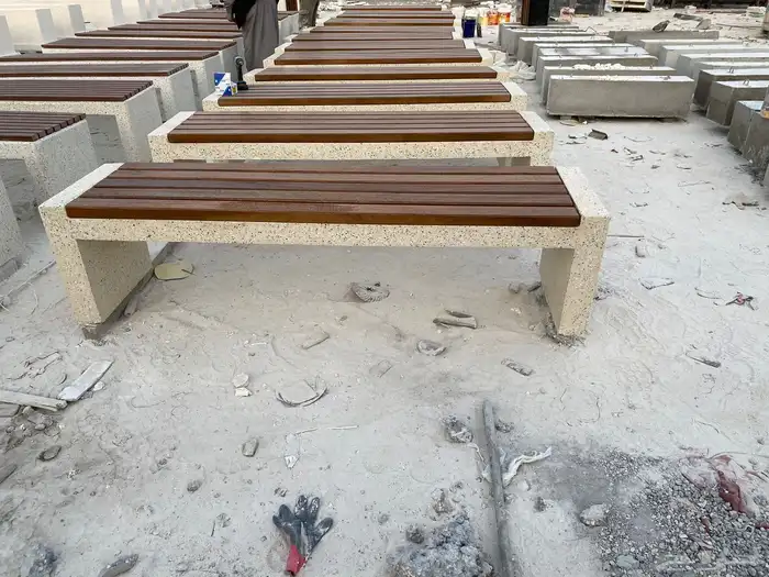 كراسي حدائق واسلال مهملات 64