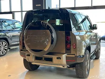 ديفيندر 90 SE x dynamic 4