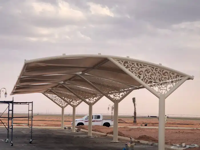 بناء ملاحق سندويش بنل مظلات بيوت شعر سواتر قرميد 5