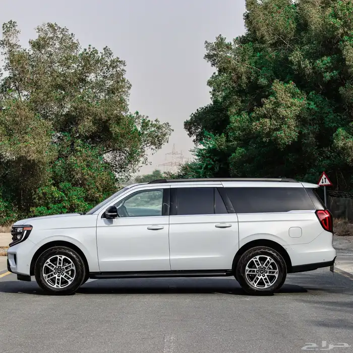 في الامارات Ford expedition Active 2025 16