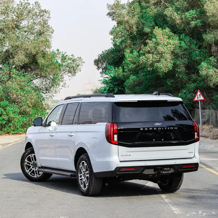 في الامارات Ford expedition Active 2025 2