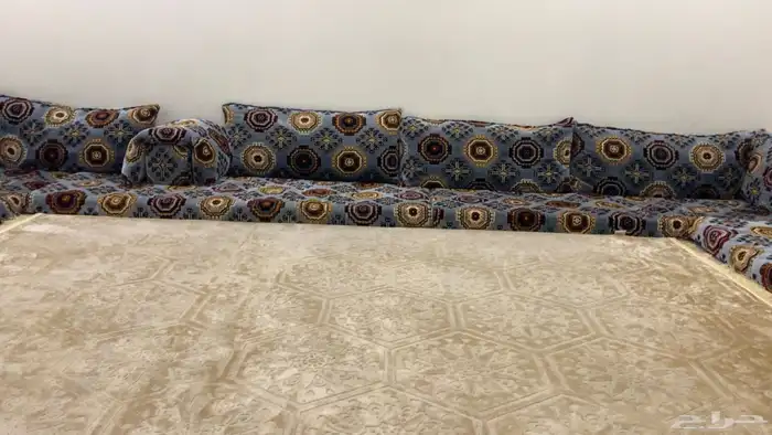 جلسة ارضية 2