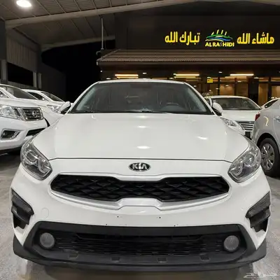 كيا سيراتو 2021 ستاندر لدى معرض(عبيد الرشيدي) 0