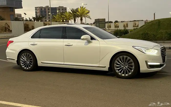 جينسس G90 2018 رويال V8 6