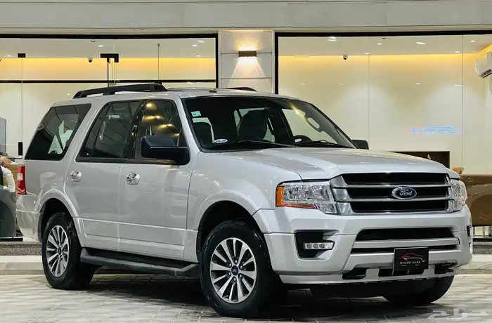 أكسبديشن 2015 XLT قصير دبل ( بحالة ممتازة ) 0