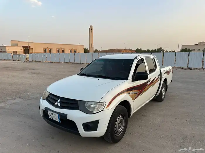 ميتسوبيشي L200 غمارتين 2014 عداد180 وكاله 1