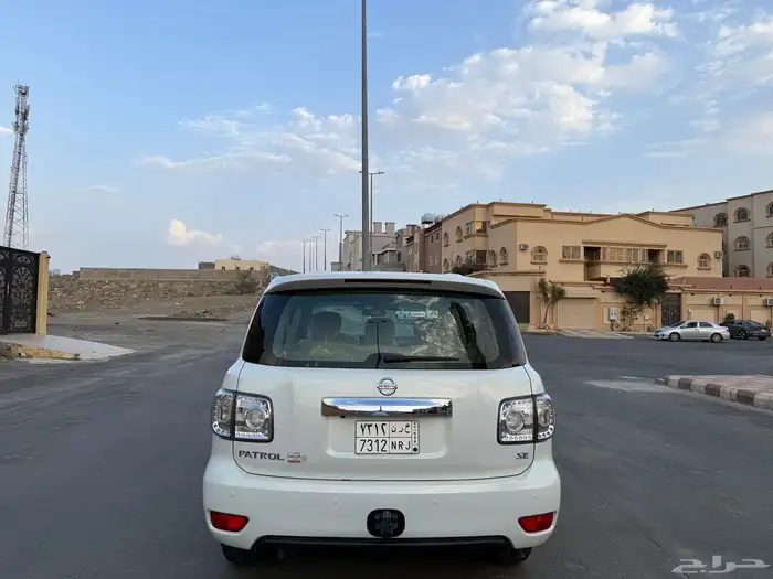 نيسان باترول 2013 V8 سرندل SE 8