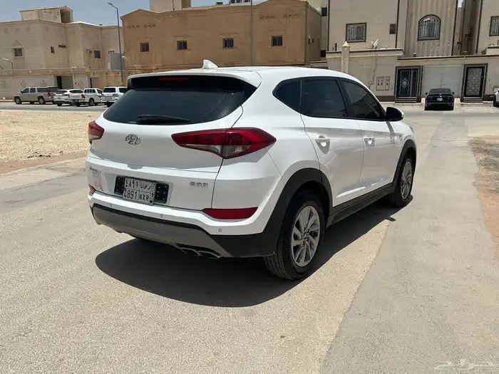 للبيع هونداي توسان 2018 ديزل 2