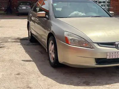 اكورد 2004 بحاله جيدة 0