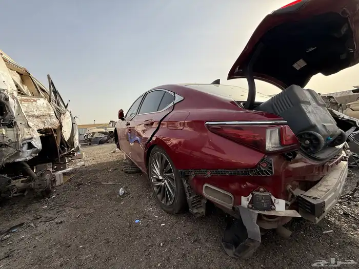 لكزس ES350 تشليح قطع غيار لكزس 10