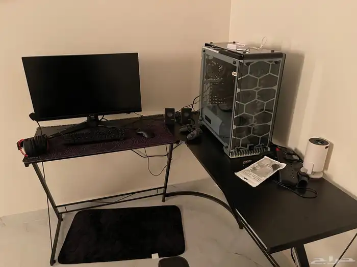 للبيع pc جهاز العاب كمبيوتر بي سي 9