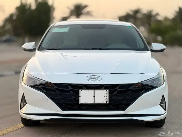 هونداي النترا 2023 نص فل سمارت شبه جديد 7