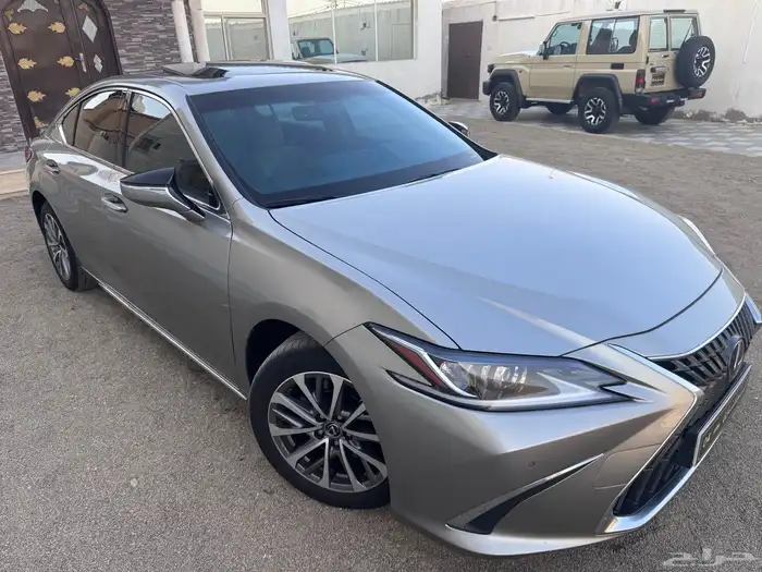 لكزز 350 ( اخت الاصفار ) 1