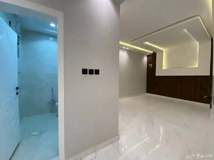 للبيع دور ارضي 6 غرف قريب من نادي ضمك وطريق ال 100 19