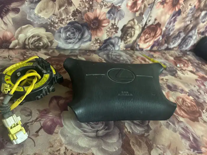 قطع لكزز 400 1