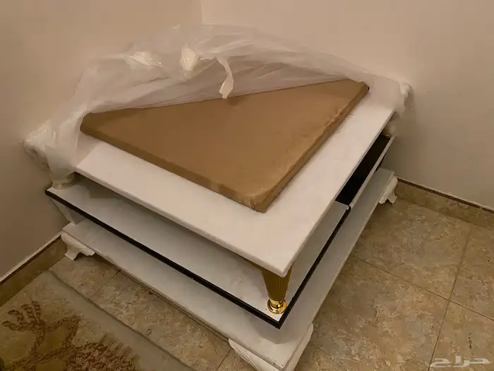 طاولة بلوت. اوكي. دومينو. 9