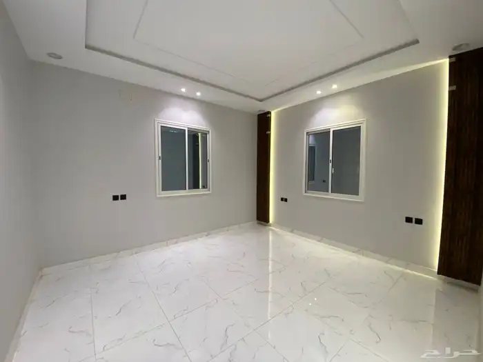 للبيع دور ارضي 6 غرف قريب من نادي ضمك وطريق ال 100 20
