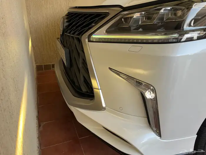 للبيع او البدل المناسب لكزس 570 LX فل كامل DD 14