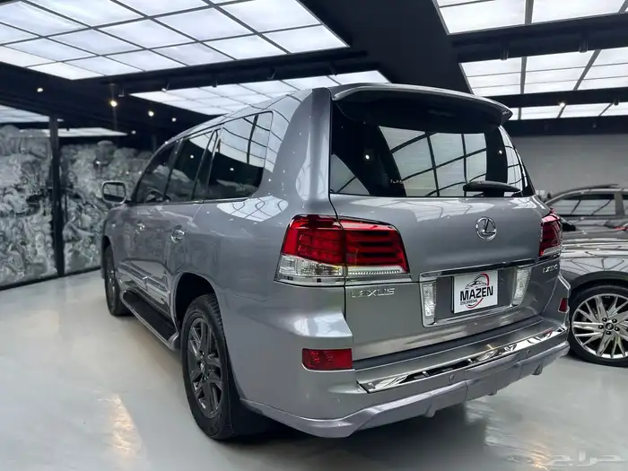 جيب لكزس LX570 9