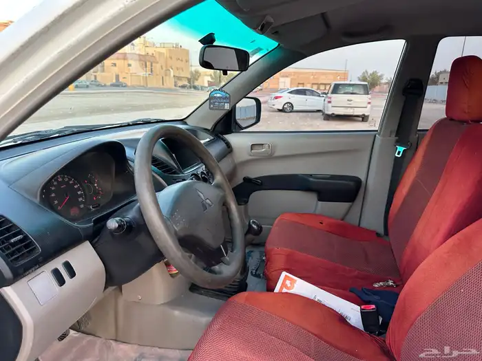 ميتسوبيشي L200 غمارتين 2014 عداد180 وكاله 6